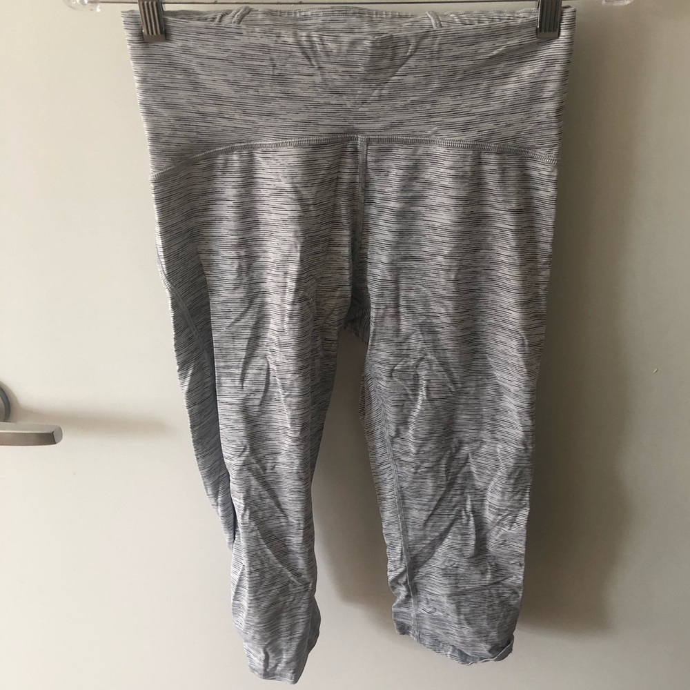 Lululemon light gray leggings